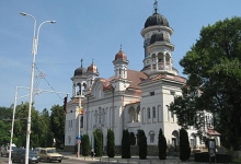 Catedrala Pogorarea Sfantului Duh Din Radauti